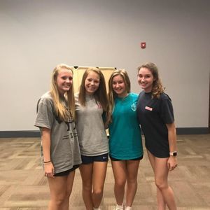 Meet your Posher, Katelyn